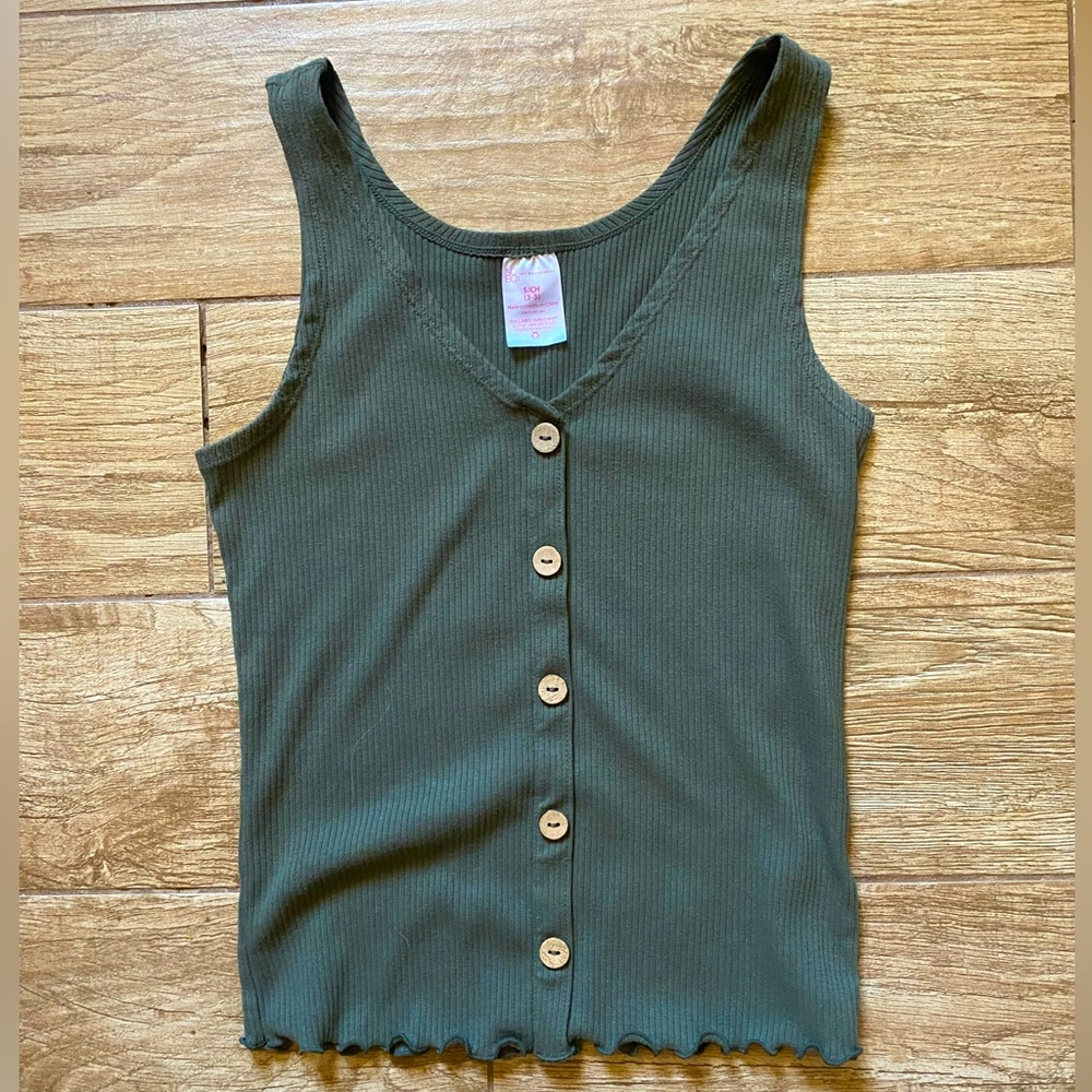 Small green tan top